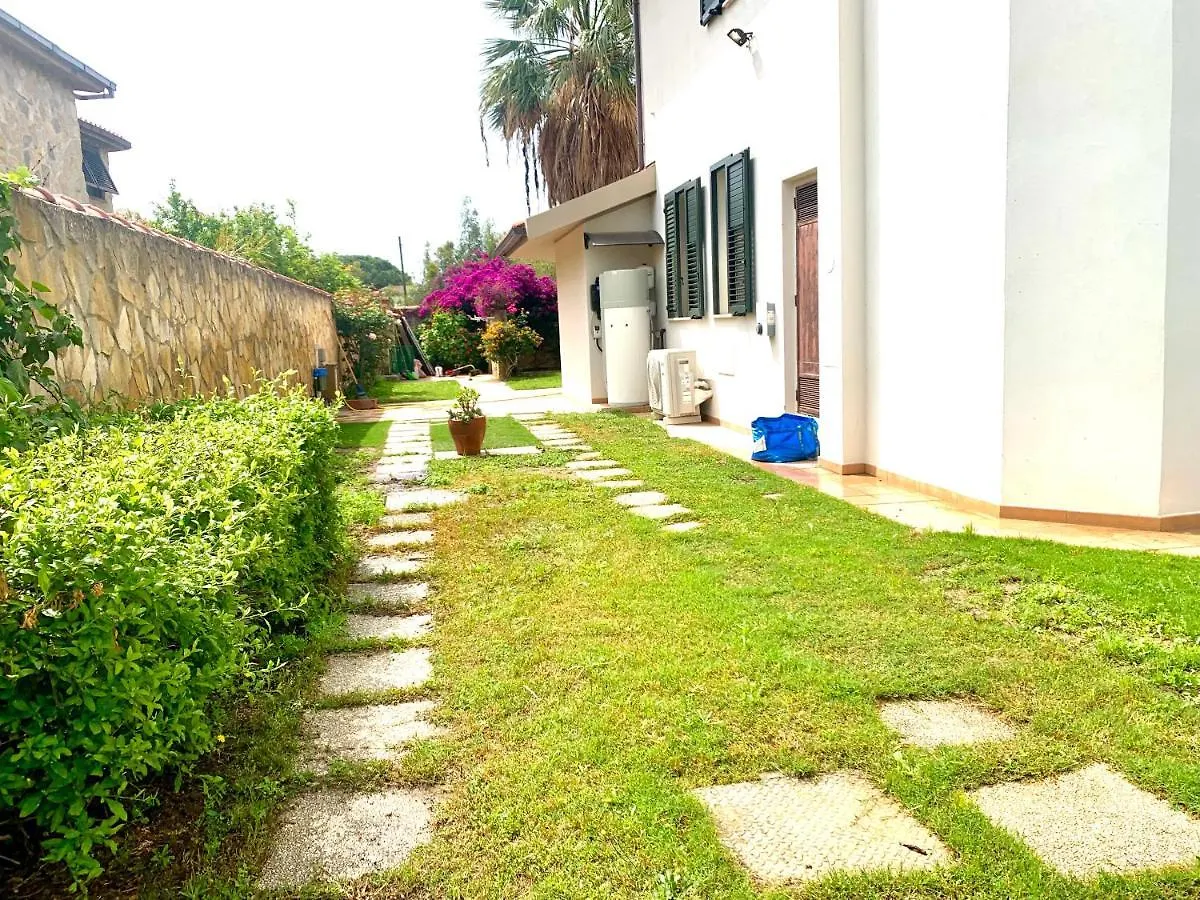 Villa Sunlight Sardegna Capitana 0*,  Ιταλία